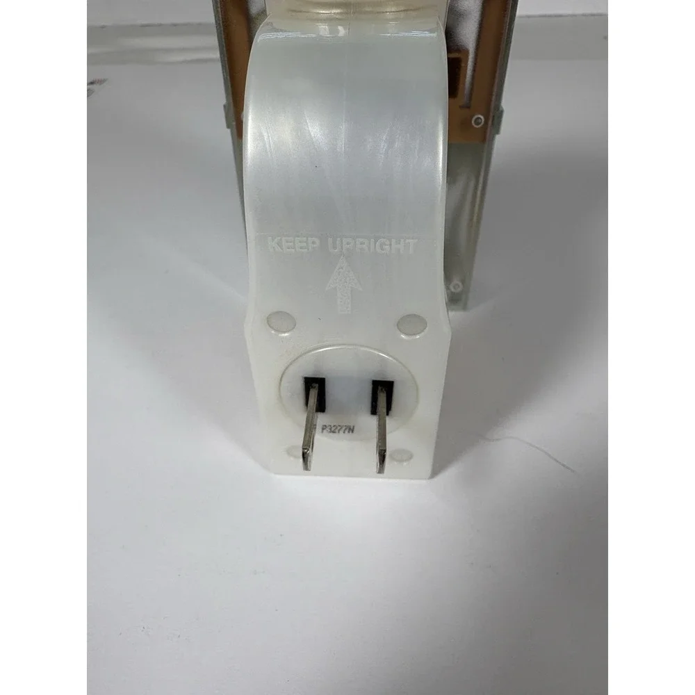 Bath & Body Works Garden Bench Nightlight Plug Scent Control Plants Boots Gloves